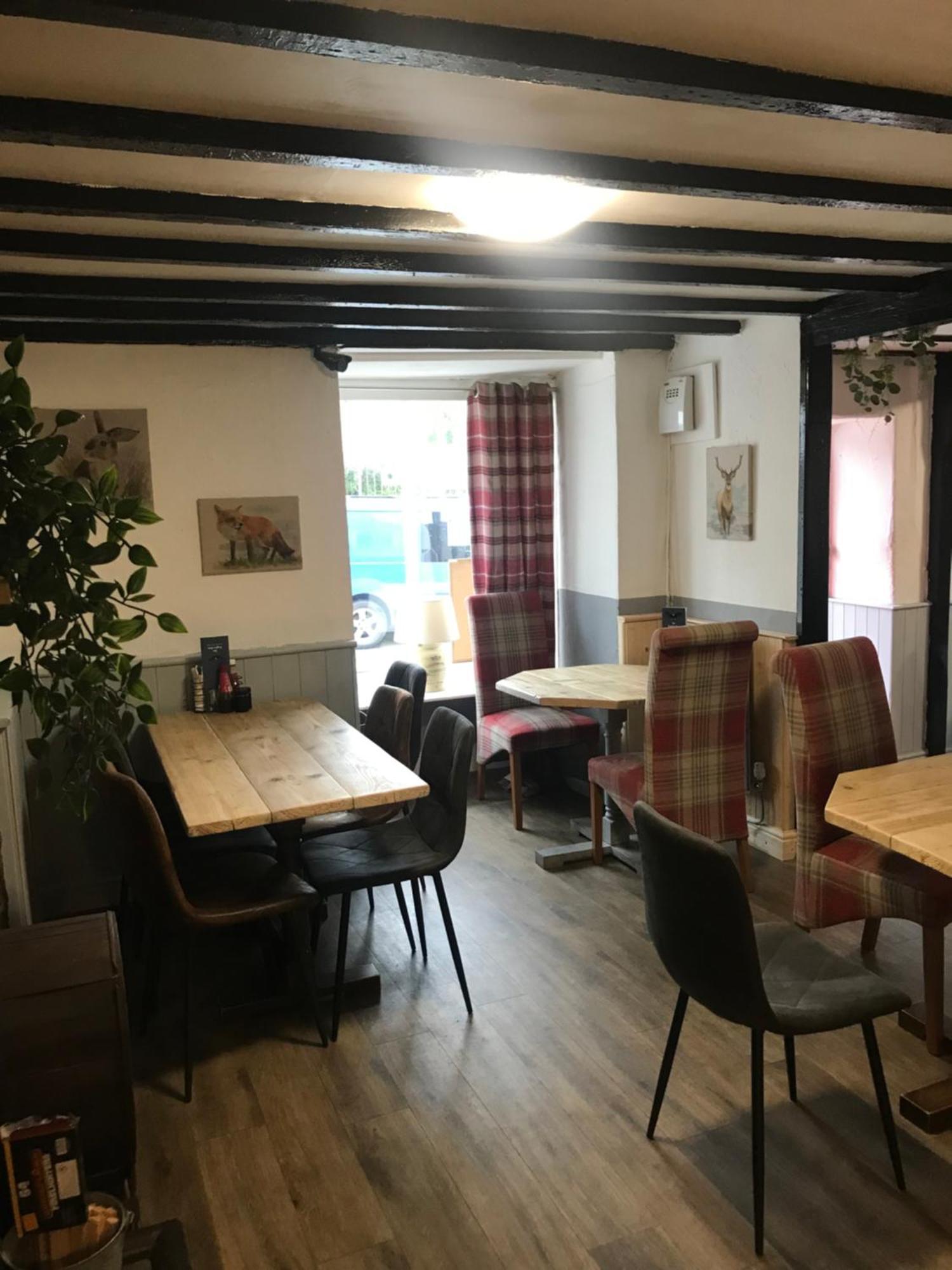 The Eagles Inn Рейъдър Екстериор снимка