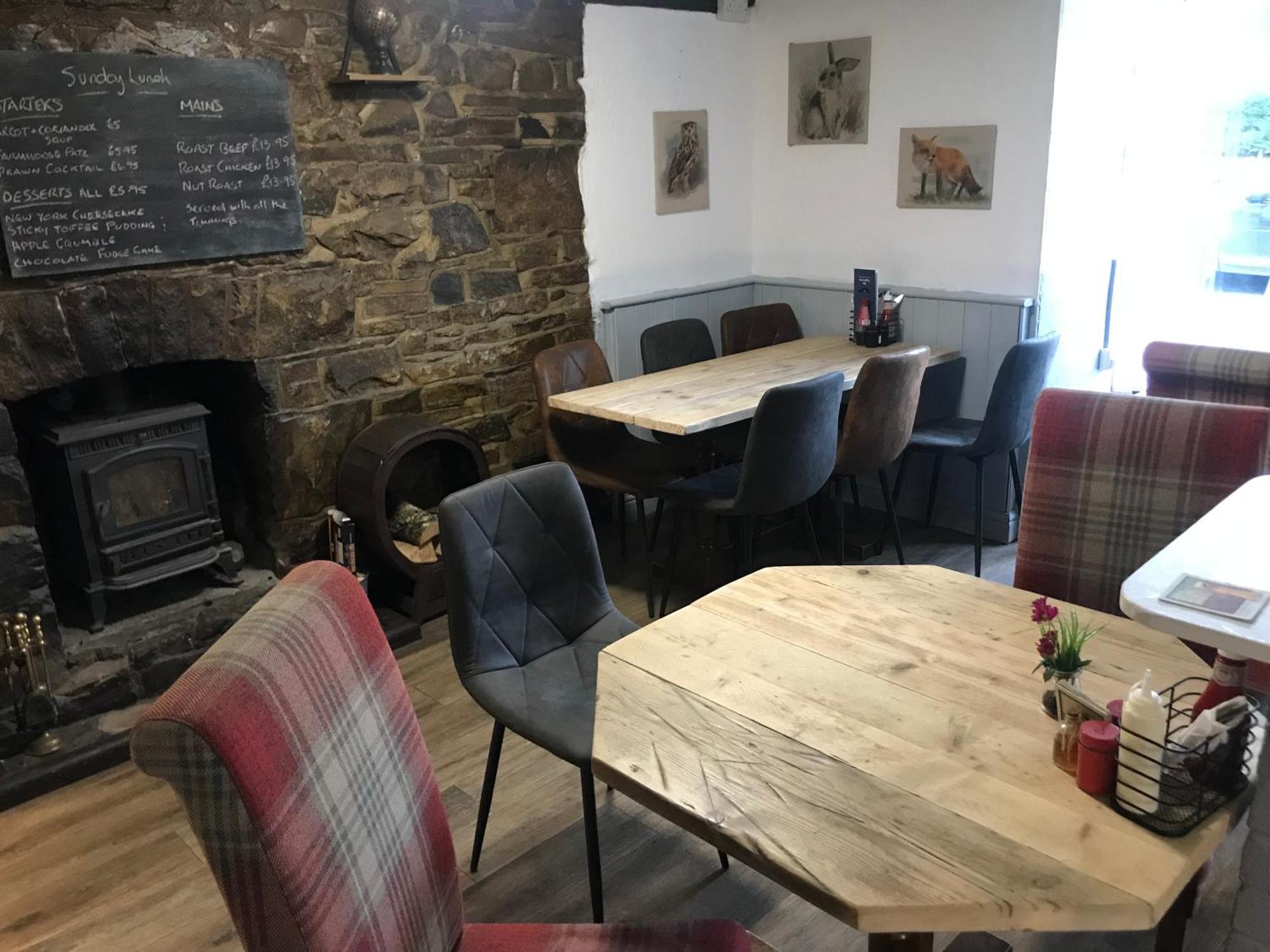The Eagles Inn Рейъдър Екстериор снимка